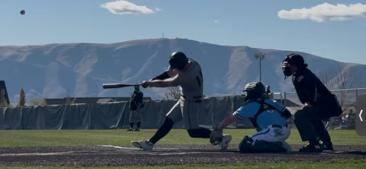 Austinbrown2028's tweet photo. HR #6 to deep right center…Wasatch W

@PrepBaseballUT https://t.co/ZryE8PBTi5