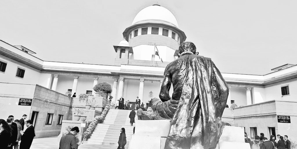 #BREAKING Election duty officers move Supreme Court saying they themselves are not on West Bengal #SIR List 

Se Adv MR Shamshad: These are 65 petitioners who are on election duty. Their duty orders mention EPIC numbers. Now those numbers are deleted. Now the persons conducting