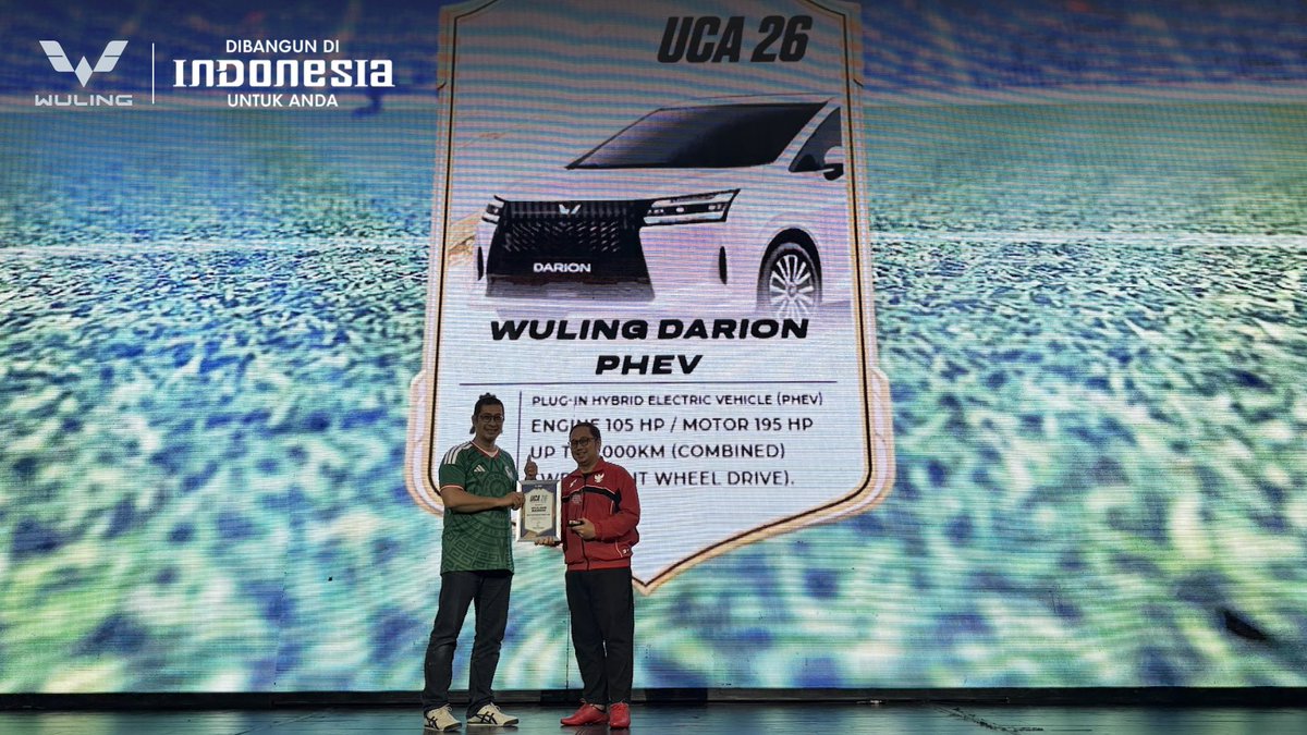 WulingMotorsID's tweet image. Wuling Darion Raih Penghargaan ‘Best Electrified Family Car’ di Uzone Choice Award 2026

Baca selengkapnya: bit.ly/WulingDarionRa…

#WulingMotors #DriveForABetterLife #DriveForAGreenLife #Darion