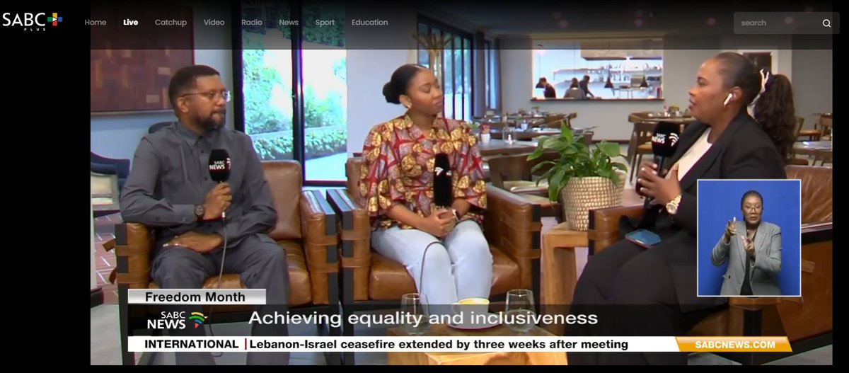 ShaneJeremy1's tweet photo. Our @RunningWithTum1 chairman @tumisole 

@MorningLiveSABC #FreedomDay #FreedomMonth https://t.co/IKUHMbJHMP