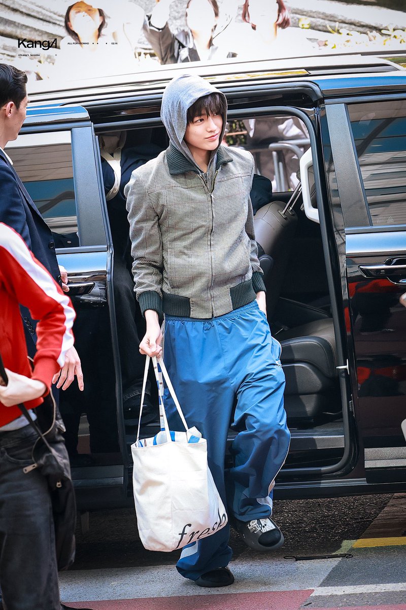 asha ✮ tweet media