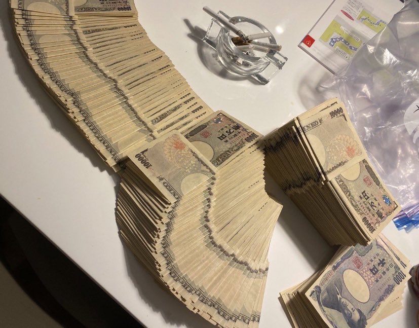 💎"レオ" 大阪No.1ホスト💸 tweet media