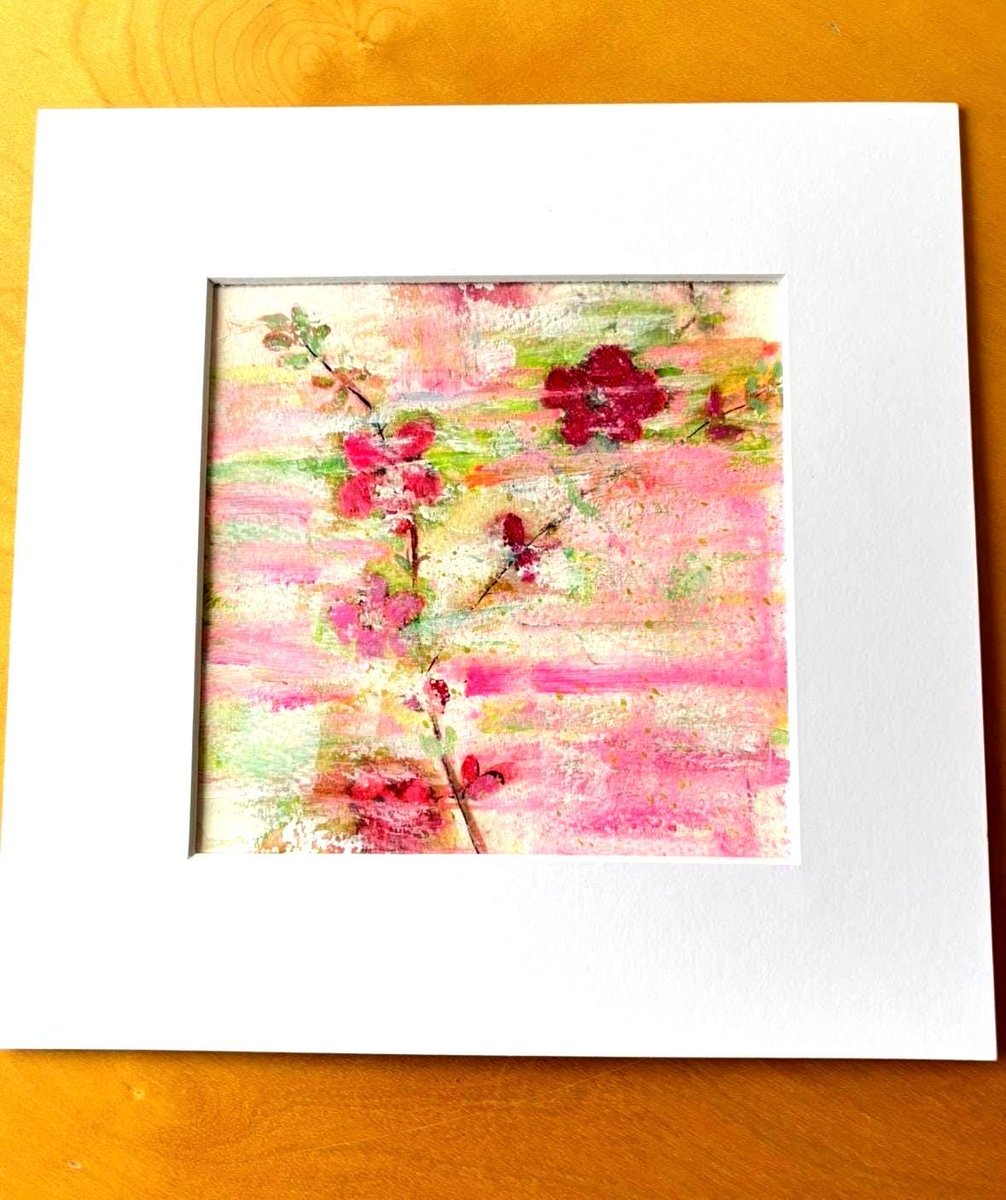 MormorJan's tweet image. Add this blossom beauty to your collection of wall art. #earlybiz Would look lovely in a grouping of small artworks. Take a closer look here: cardsbymormorjan.etsy.com/listing/448068… #SMILEtt23