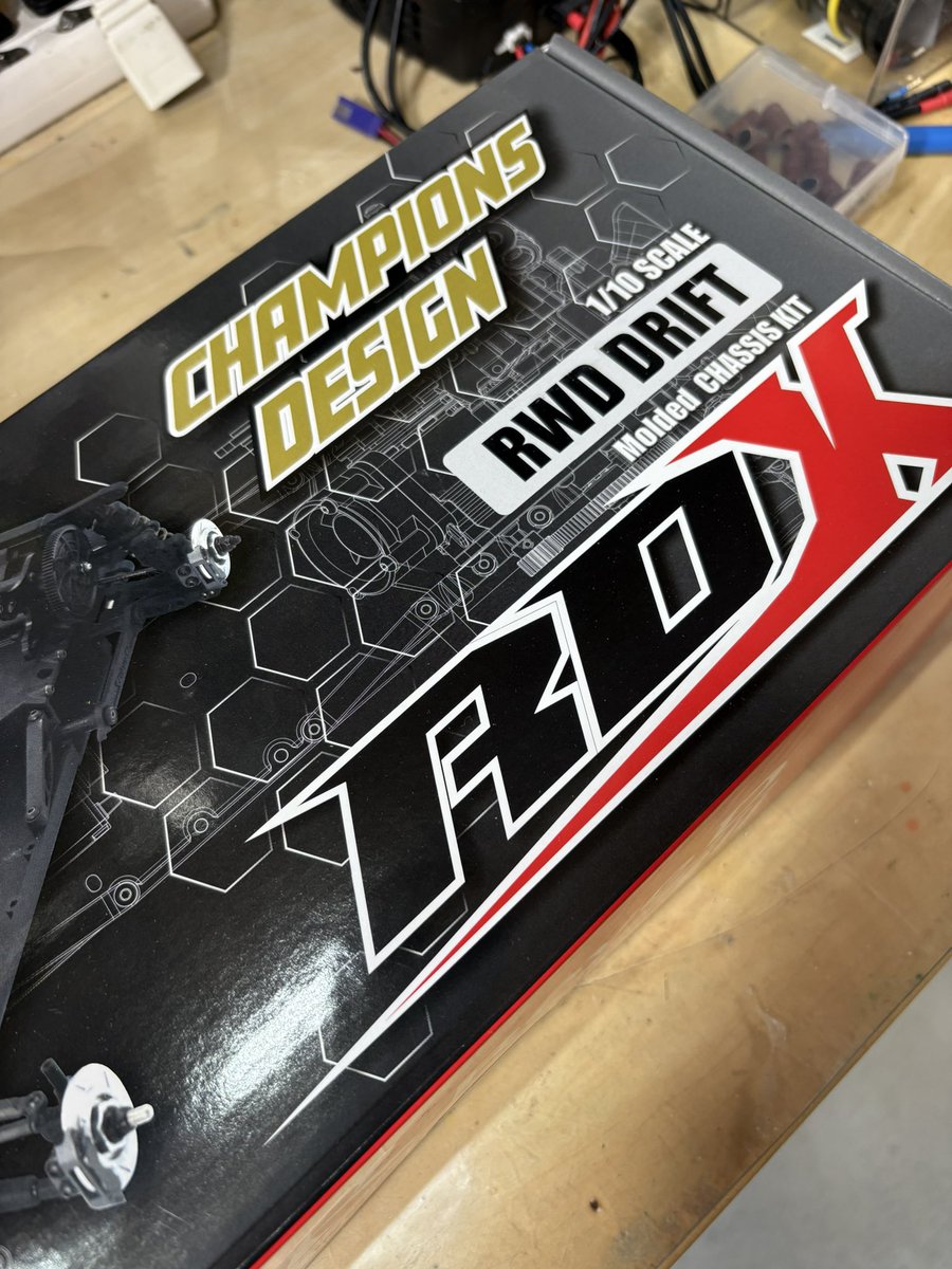 sakula_RC90's tweet image. 巷ではRX-01を今か今かと待ち望んでいる今日この頃、ワタクシはなぜかRDXを今更（笑）
だって皆んなRDXで快調に走ってるんだもの。
#RDXデビュー
#ReveD
#RDX
#RX01