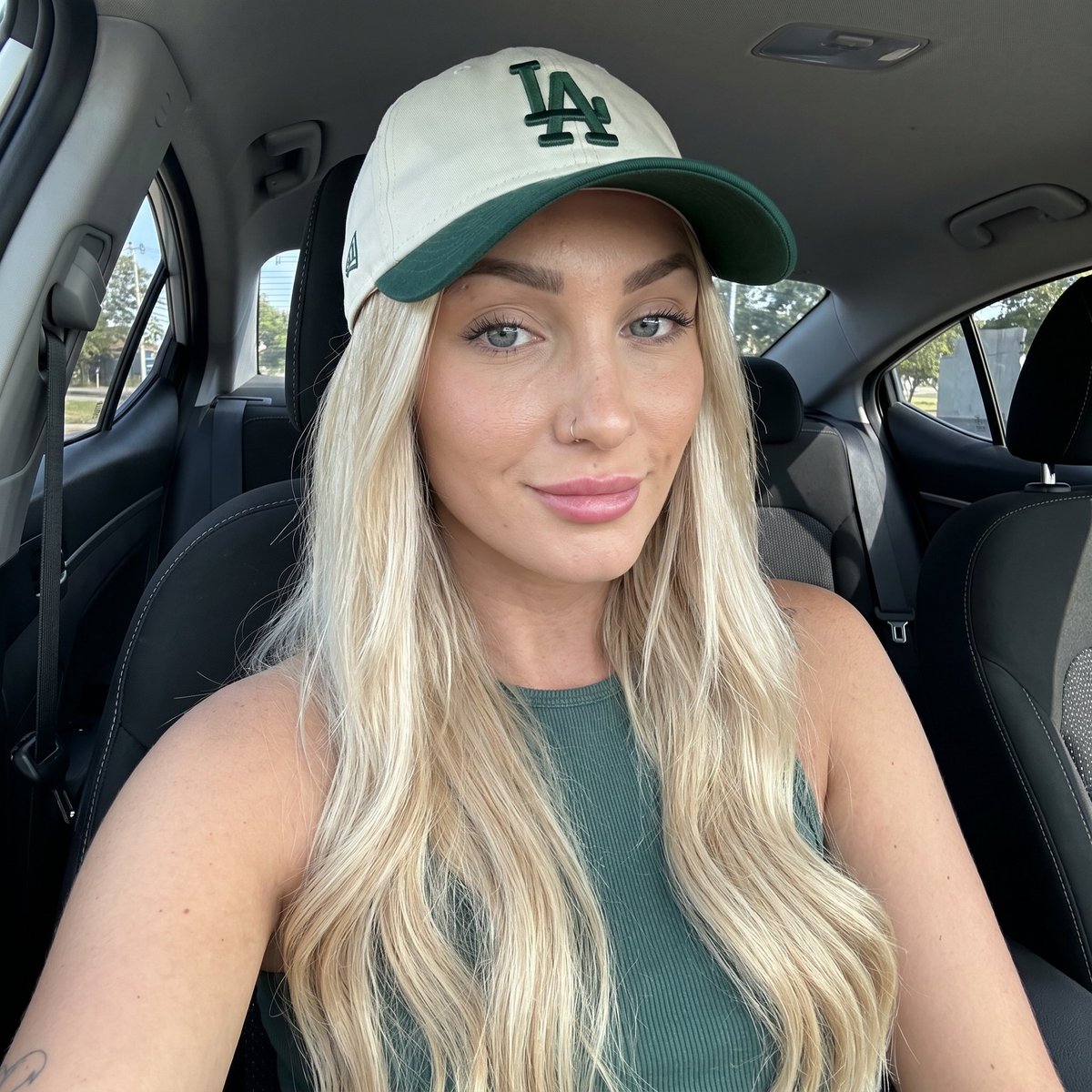 Julia 🌸 tweet media