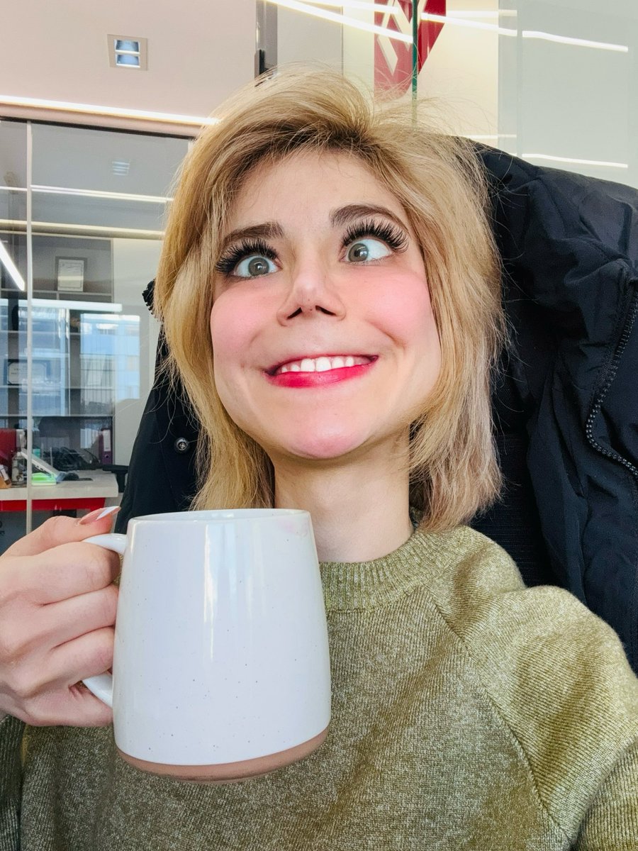 ArmitA (آرتیتیلی) tweet media