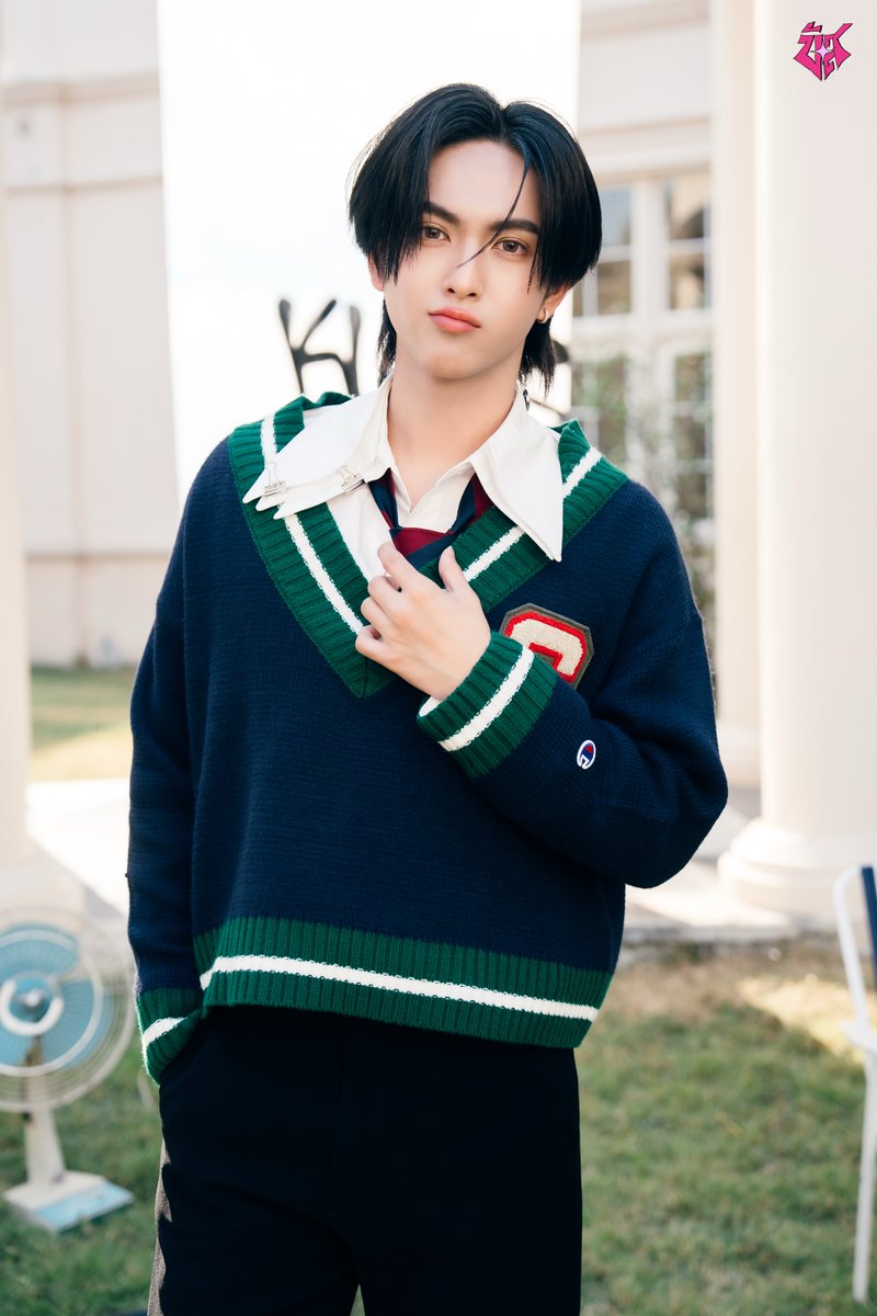 BUS because of you i shine tweet media