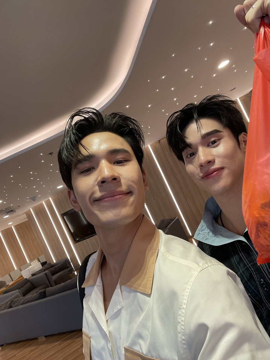 Pearlpooo tweet media