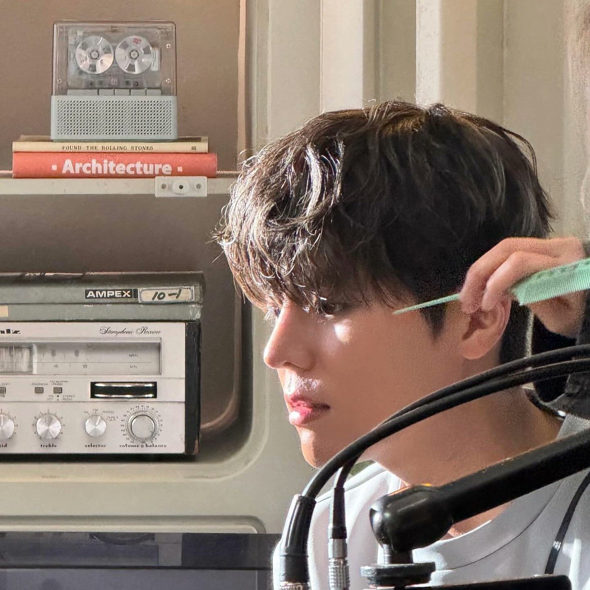 오현 tweet media