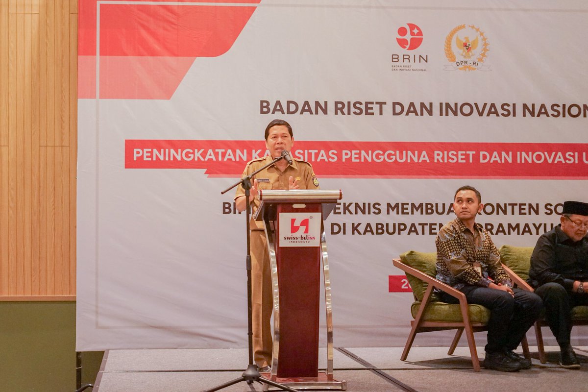 BaladewaCenter's tweet photo. 20 April 2026
Bersama Badan Riset dan Inovasi Nasional, kami mengajak masyarakat untuk terus berinovasi dalam membuat konten digital yang bernilai positif dan trending di media sosial.

#dprri #dediwahidi #dewa #baladewacenter #pkb 
@DPR_RI @brin_indonesia @DPP_PKB @KOMISIXDPRRI https://t.co/aHfJWdeMIx