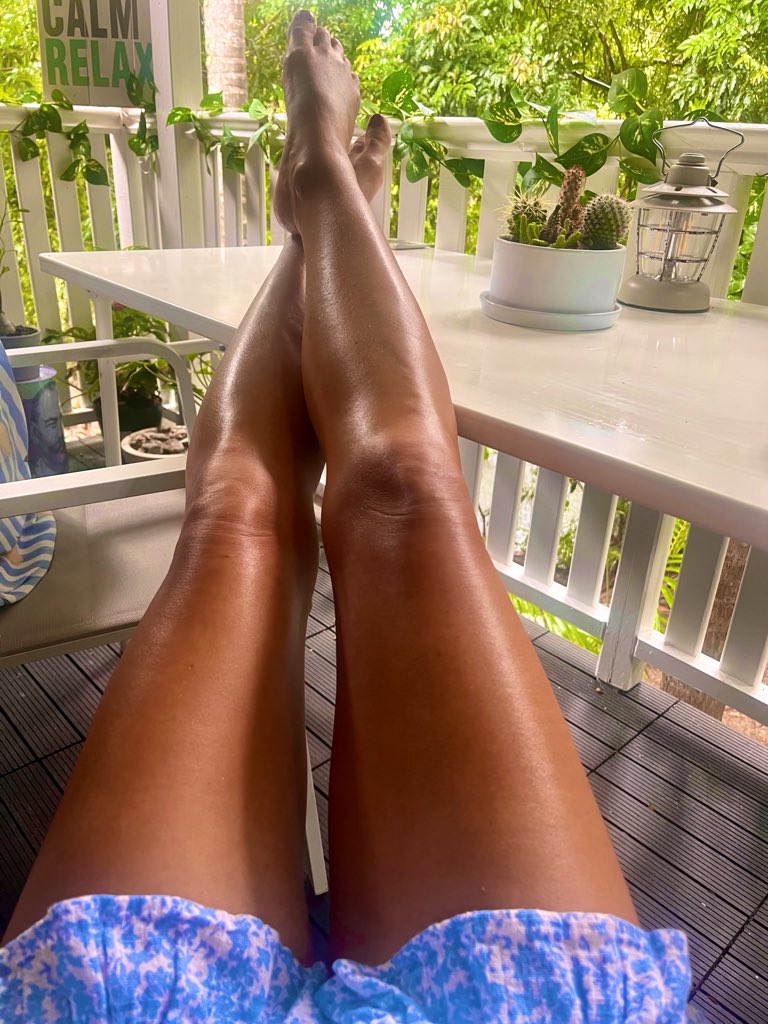 MagicAndPasta's tweet image. It’s

(Watermelon) 

Spritz 

Time

In

The

Shire ✌️👯‍♀️✌️👯‍♀️

#LoveWhereYouLive

#FNQ 🏖️

#FriYAY 🥳🥳