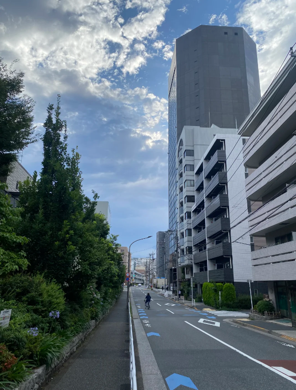 xx_rstan's tweet photo. 蒸し暑い感じです。 https://t.co/cmA6OjtkAX