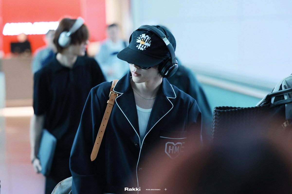 20260424 taro😎

#shotaro #쇼타로 #将太郎 #ショウタロウ
#RIIZE #라이즈