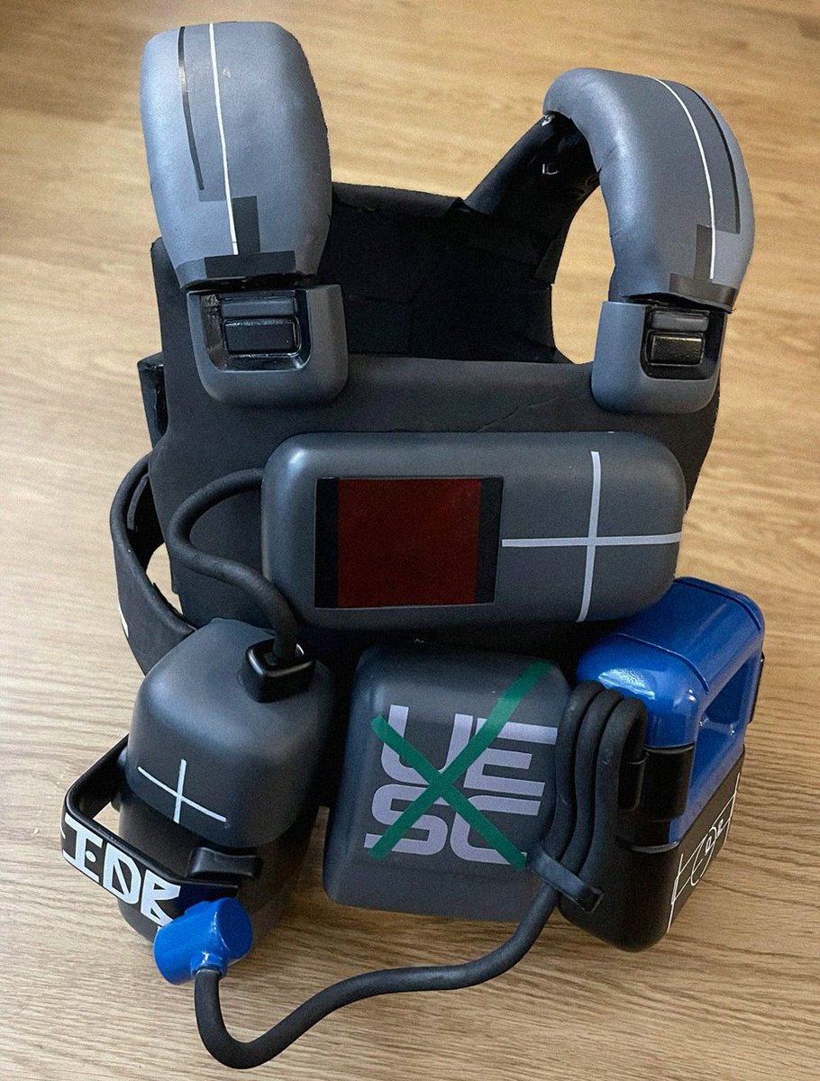 eva tweet media