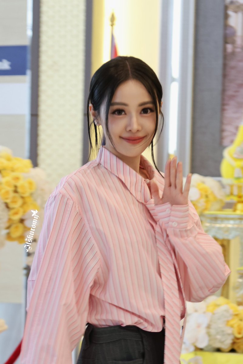 itskuromy tweet media