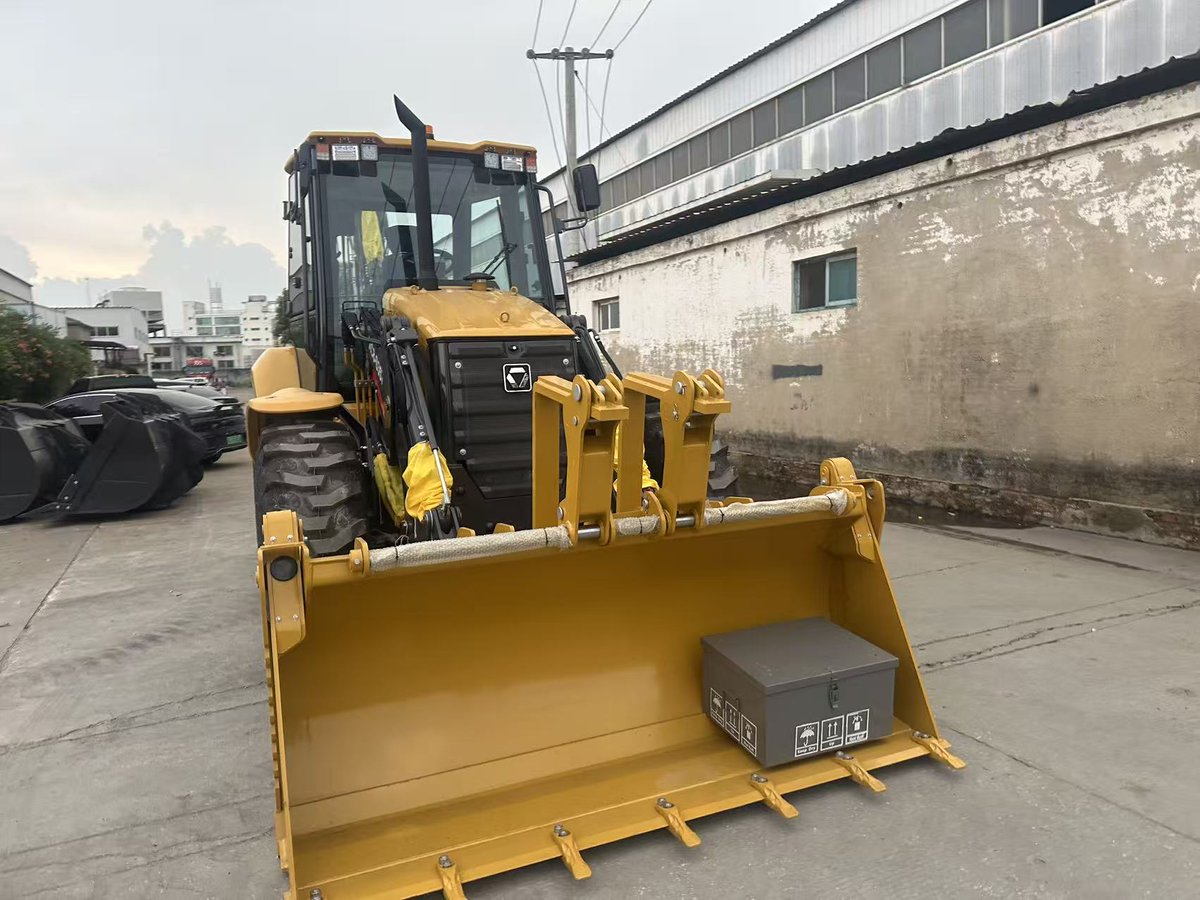Maggie02172898's tweet image. XCMG Backhoe Loader XC8-S3570.
Last week for promotion!

Email: maggie@caterbe.com
WhatsApp: +86 17702723175
WeChat:+86 15623180331
#xcmg #backhoeloader #loader #constructionequipment