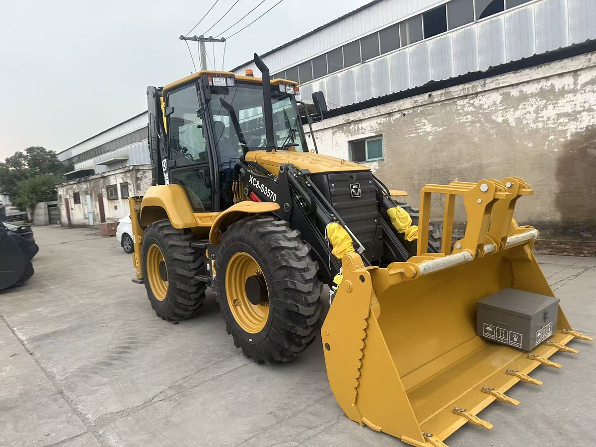 Maggie02172898's tweet image. XCMG Backhoe Loader XC8-S3570.
Last week for promotion!

Email: maggie@caterbe.com
WhatsApp: +86 17702723175
WeChat:+86 15623180331
#xcmg #backhoeloader #loader #constructionequipment
