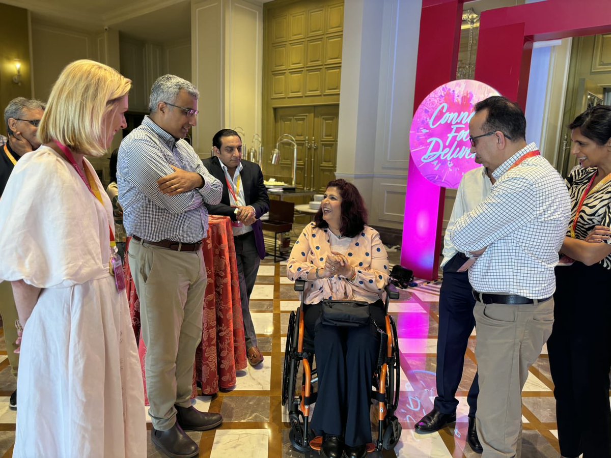 DeepaAthlete's tweet image. An audience from six countries across three continents....reminding me that resilience knows no borders. The standing ovation wasn’t just applause; it was a deeply moving affirmation of my life journey, as told in my autobiography. #BringItOn #DeepaInspiring