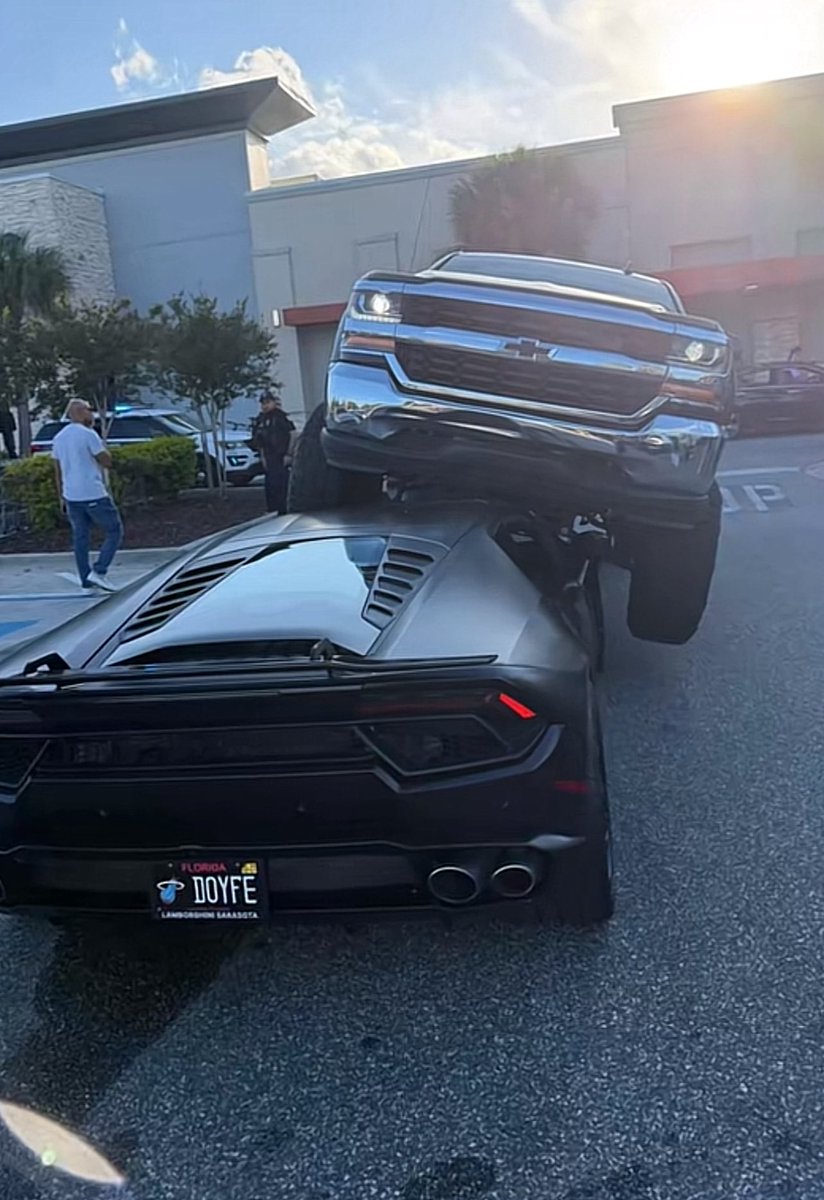 The Trending Guy tweet media