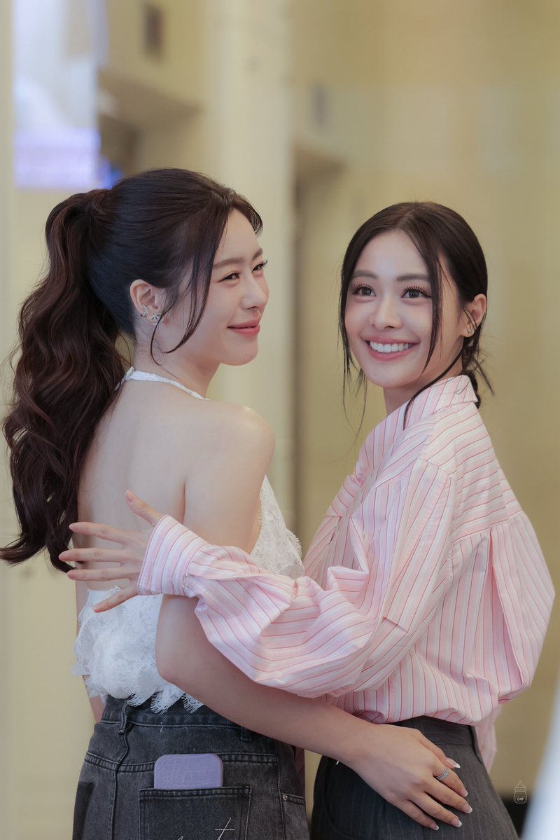 นมผง 🍼22.12💛꒱ tweet media