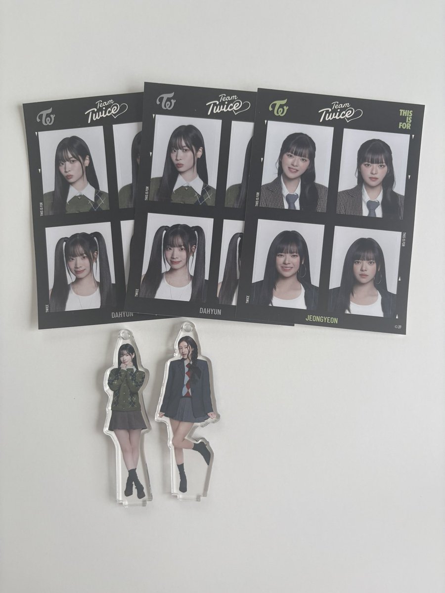 tzudnl's tweet photo. TWICE グッズ 交換
求▶︎証明写真 ツウィⅹ2、ミナⅹ1
　　ランダムアクスタ ツウィ、ミナ
譲▶︎画像1

国立の土日での交換優先させていただきます！郵送可能です◎

 #TWICE  #TWICE交換  #TWICE買取 https://t.co/u0E4e6r2OH