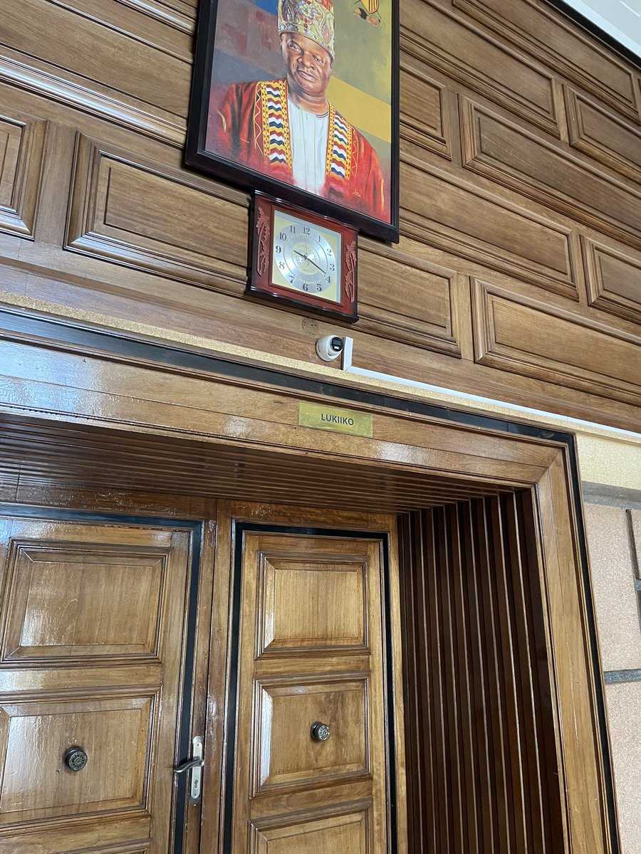 QueenAkidi's tweet photo. On today’s tour of Buganda’s great administration headquarters ( Bulange e Mengo ) 

During the Lukiiko, the language spoken is Luganda. 

#GITALaunch 
#GirlsinTourism https://t.co/gK5ufdTcC8