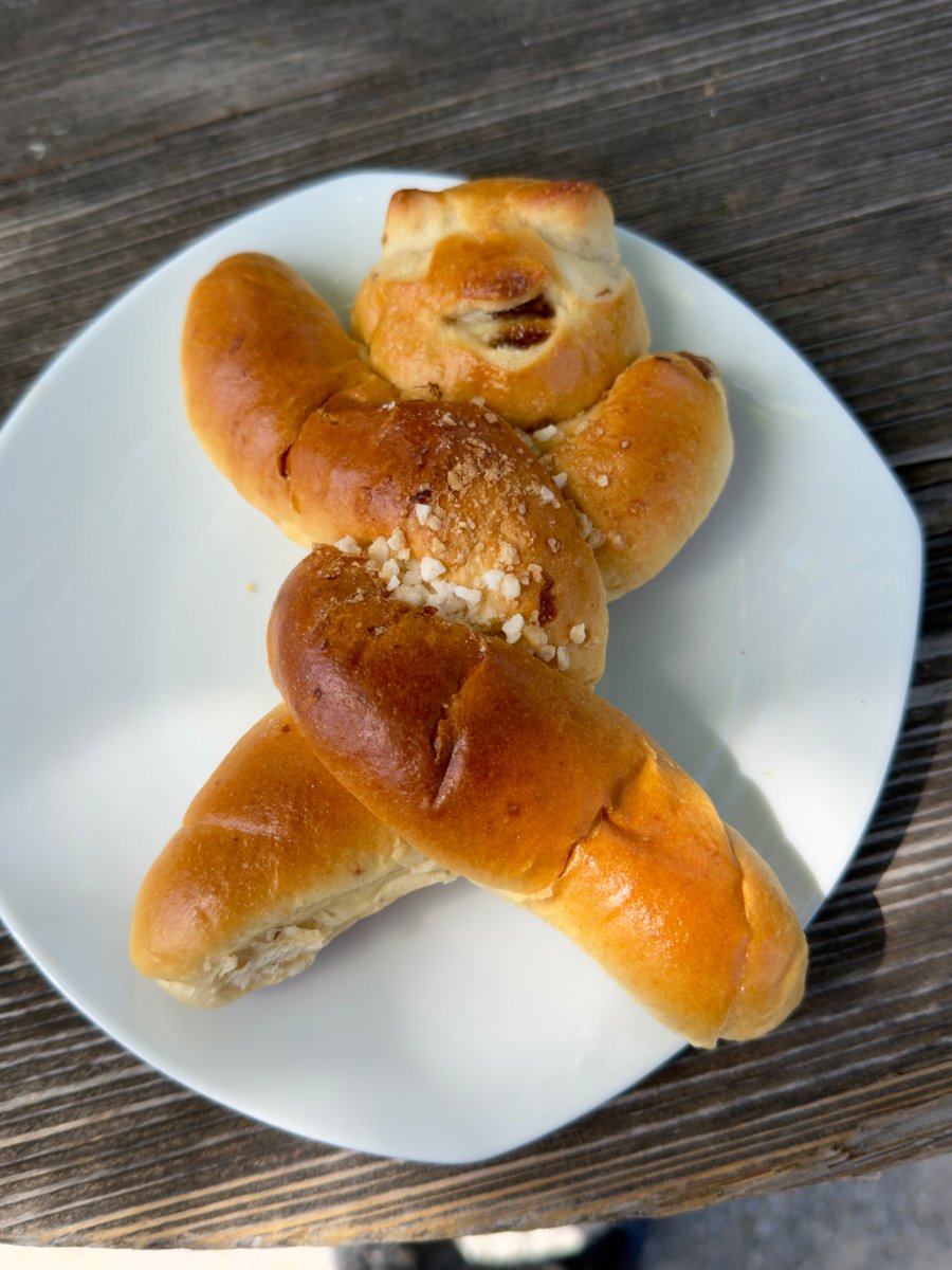 KneadHaven's tweet image. GM….Day, here I come #twisted #bakery