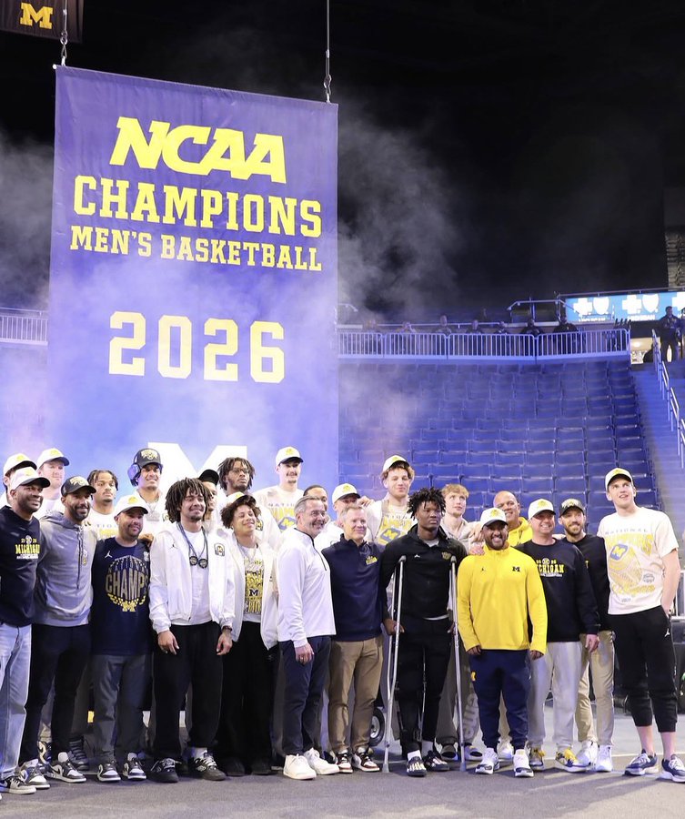 Davidux1014's tweet photo. @Buck0971 @Ihartitz I donno.  But the 2024 Buckeyes know all about losing 13-10 so maybe they can explain that to you.

I prefer looking at more recent history than things that happened 15+ years ago https://t.co/2mBcTCMaPu