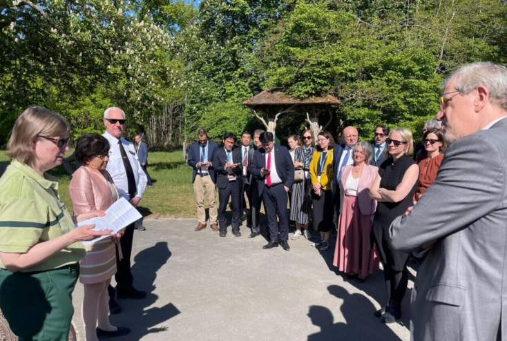 LaRep77's tweet image. 🧐G7 Environnement : "Un symbole" …des ministres du monde entier en balade en forêt de #Fontainebleau actu.fr/ile-de-france/… via @actufr #G7Environnement #G7 #Forêt