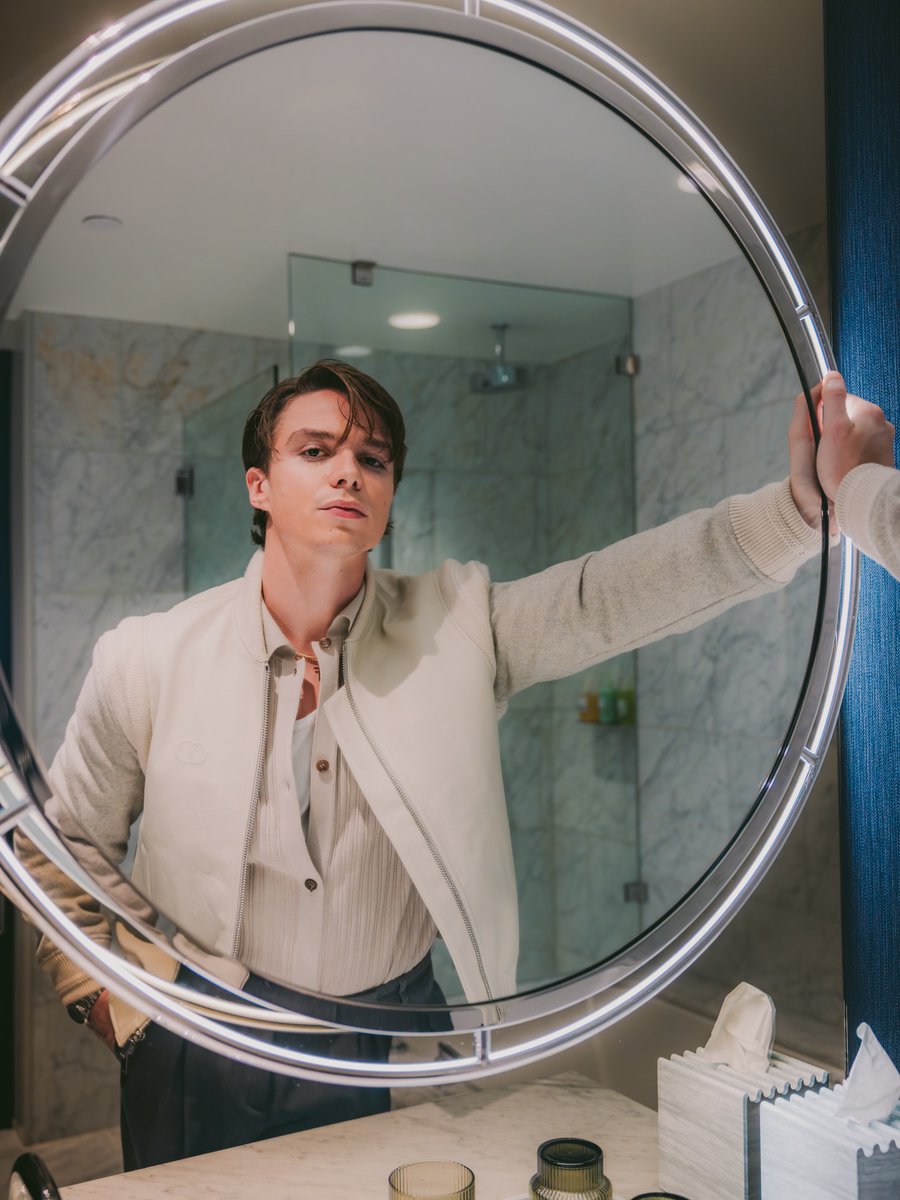 Lucía ✨ tweet media