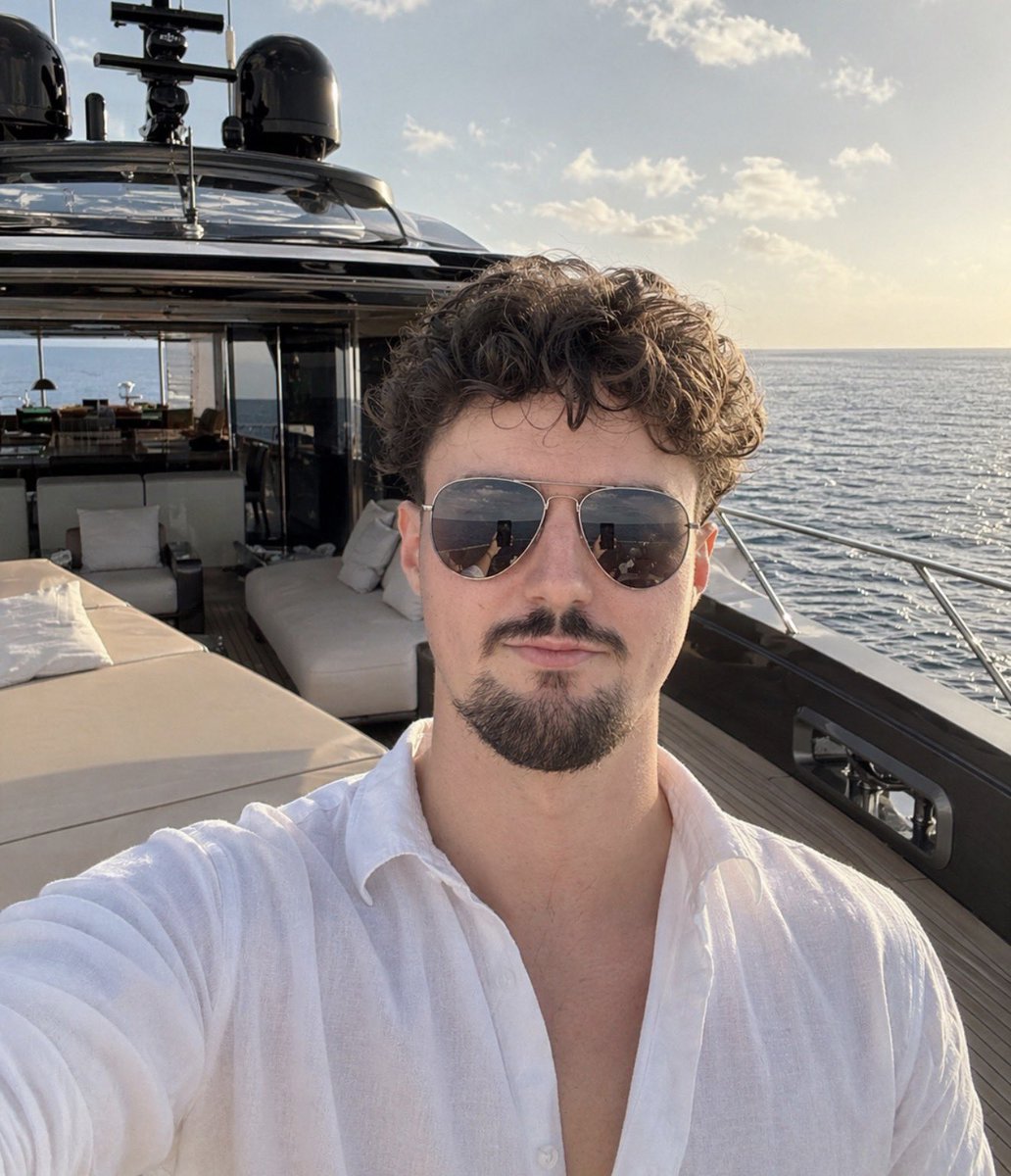 Ethan tweet media