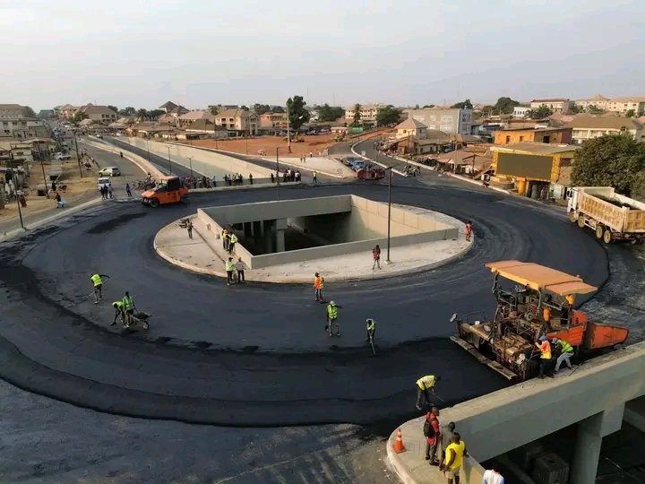 samak1233's tweet photo. Whaaat! this is beautiful!
The Ongoing Construction Of High Level Underpass Project In Makurdi, Benue State 🇳🇬 Is Receiving Final Touches & Will Soon Be Ready To Serve The People Of The State.
#samaktour
#TourNigeria #emmanuelcnzenwa #InfrastructureDevelopment #CityGrowth #makurdi #benuestate #BenueToTheWorld #BenuePeople