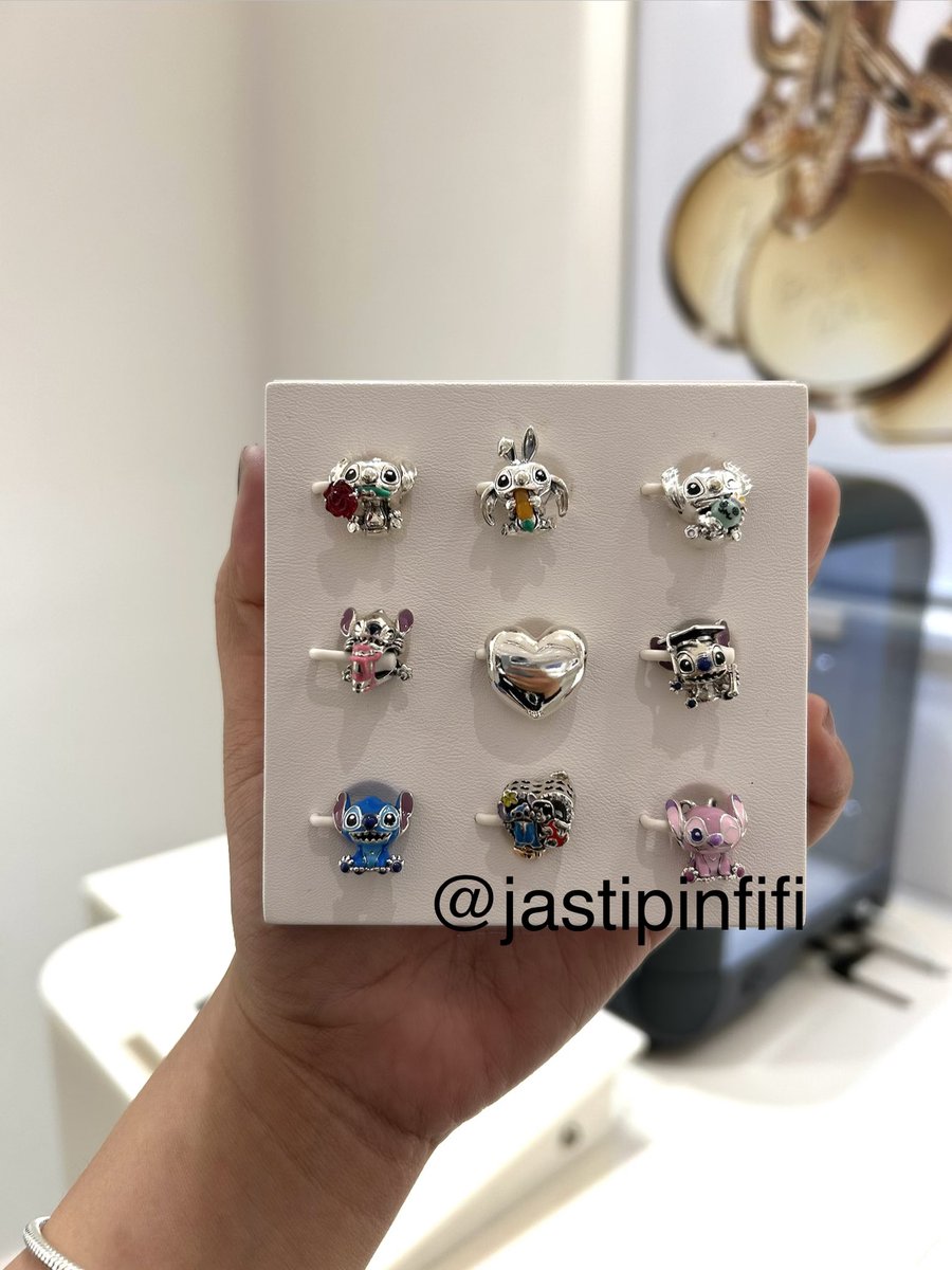 Jastipinfifi's tweet image. Open jastip pandora charm stitch edition     dm me 💌 #pandora #jastip