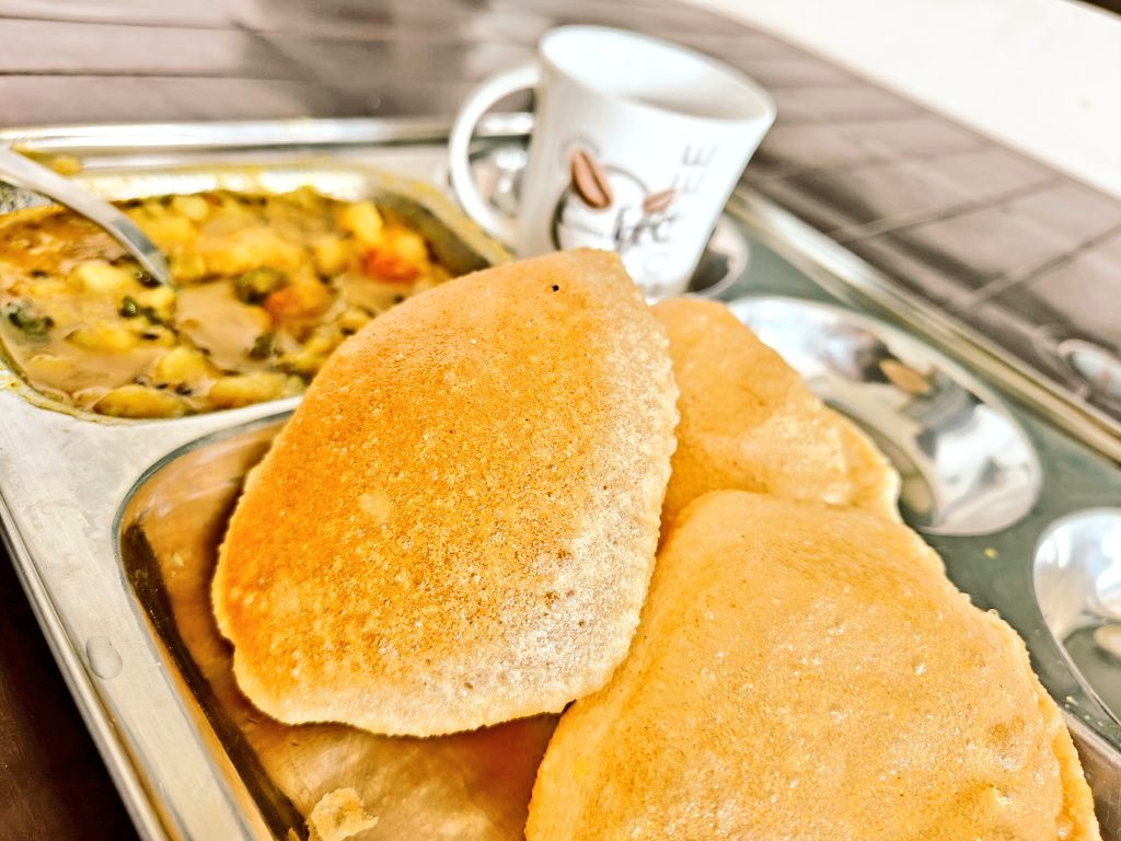 Rohittkr01's tweet image. If you’re a foodie living in or around Dehradun, I can recommend some great spots for breakfast, lunch, and dinner.

#FoodieWorld #Dehradun ❤️