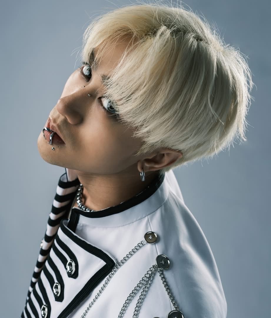 say hi to Josh with tags
100 replies 

vote here: seriesemcena.com.br/sec-awards-202…

I am voting #SB19 for #GrupoDuplaInternacionaldoAno and #WakasAtSimula for #AlbumEPInternacionaldoAno #SECAwards