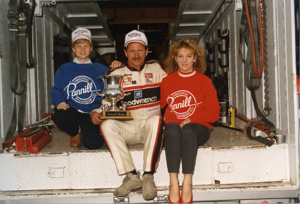 38 years ago today, Dale Earnhardt won the 1988 Pannill Sweatshirts 500 @ Martinsville.