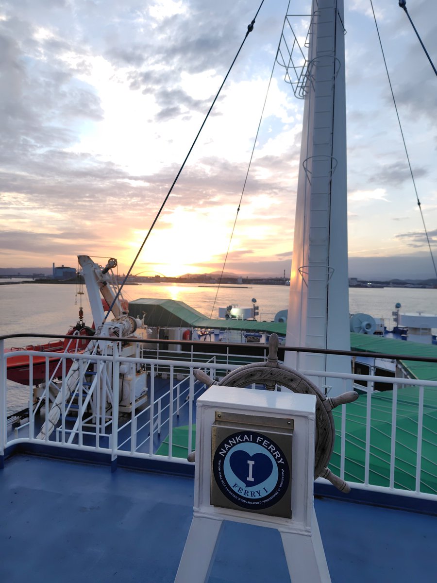 ユキナ tweet media