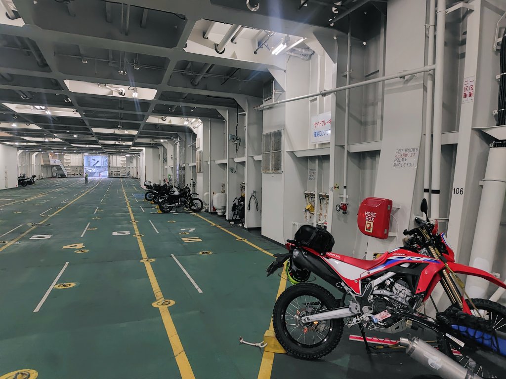 ユキナ tweet media