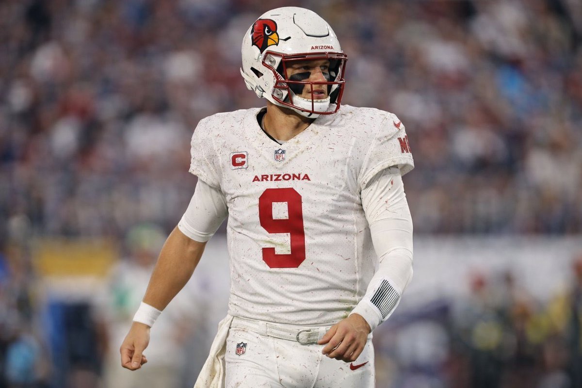 JordanTSilveira's tweet image. The #Cardinals are a disaster franchise and it very clearly feels like Monti Ossenfort is acting like a GM who feels the pressure and heat he’s facing to perform

While I hate much of the process with the Love pick, they just need a QB

Probably won’t happen, but take the swing⬇️