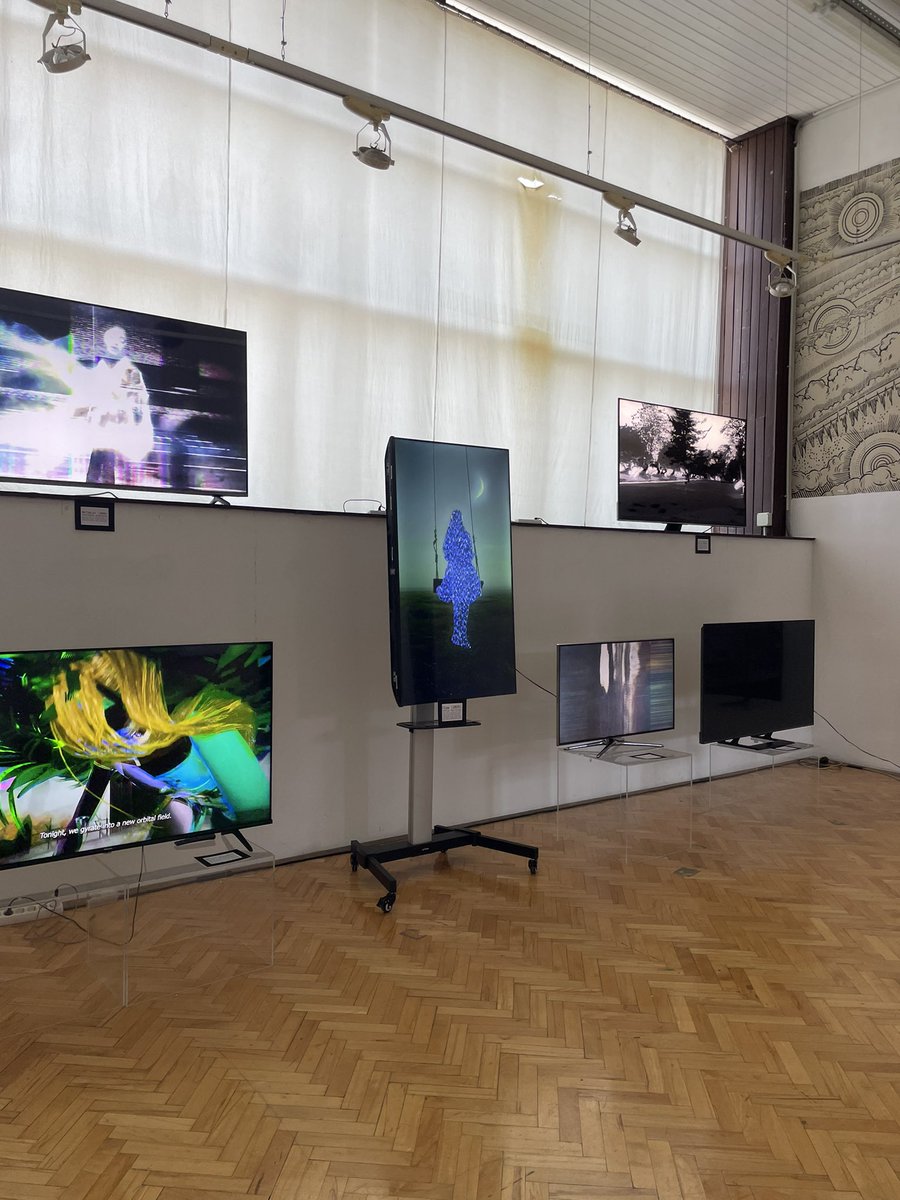 INA VARE🪓 tweet media