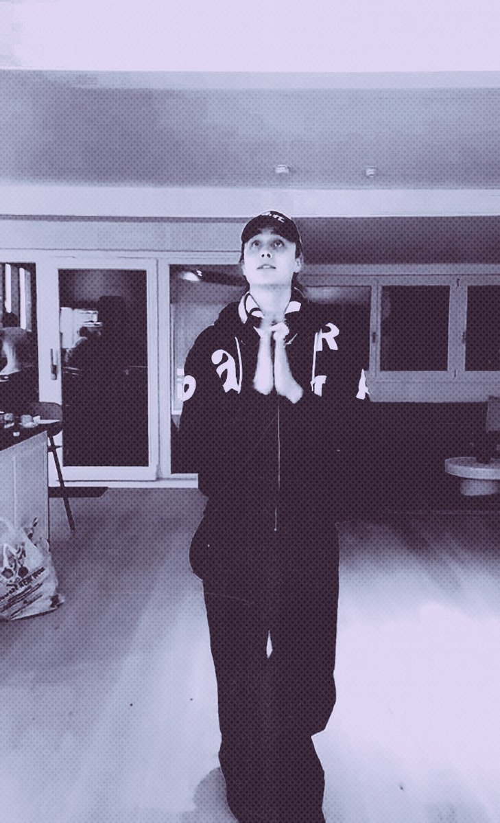 ‍. ݁ 𝐒✰𝐅𝐈𝐀 🐈‍⬛ ˖ . tweet media