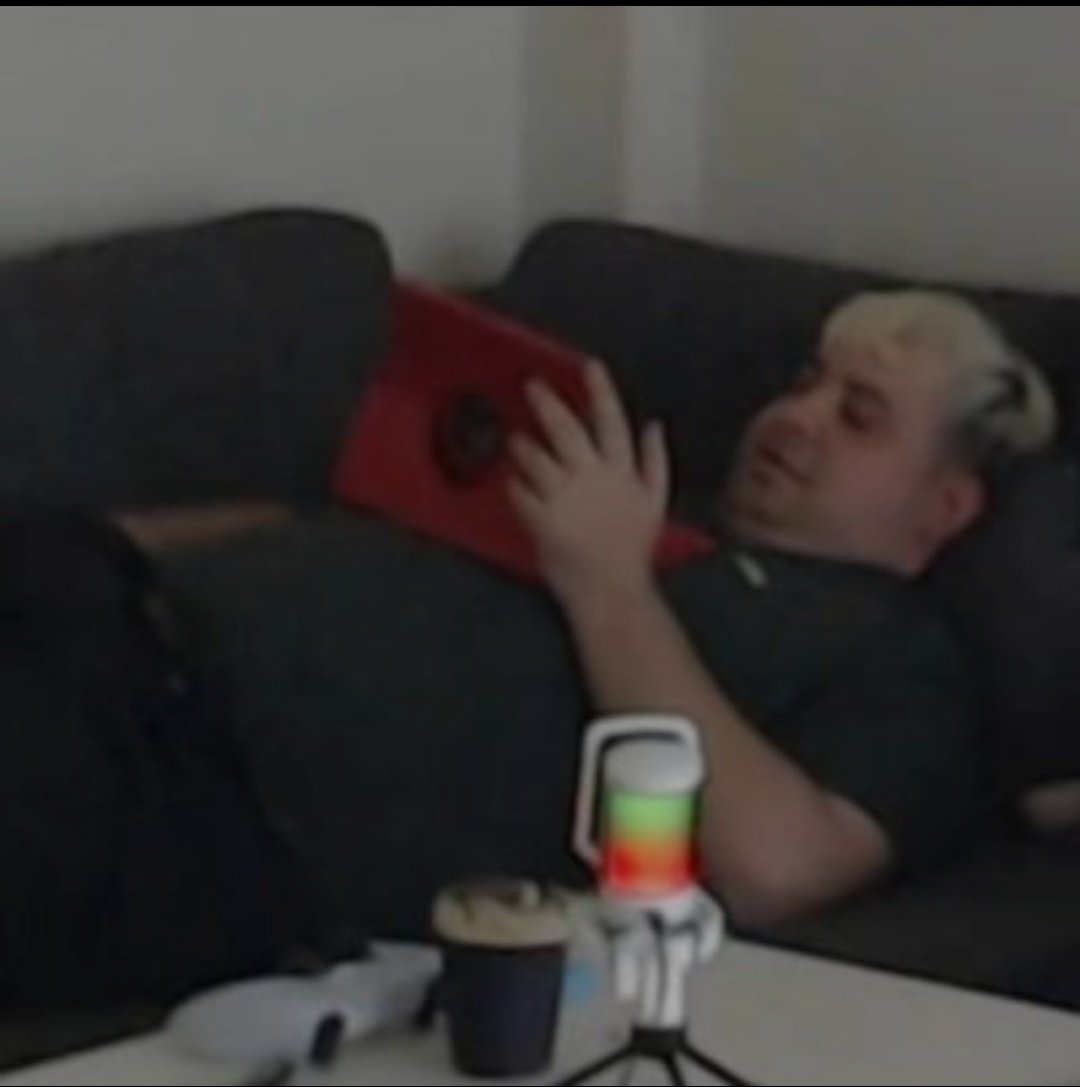 Ardabncv tweet media