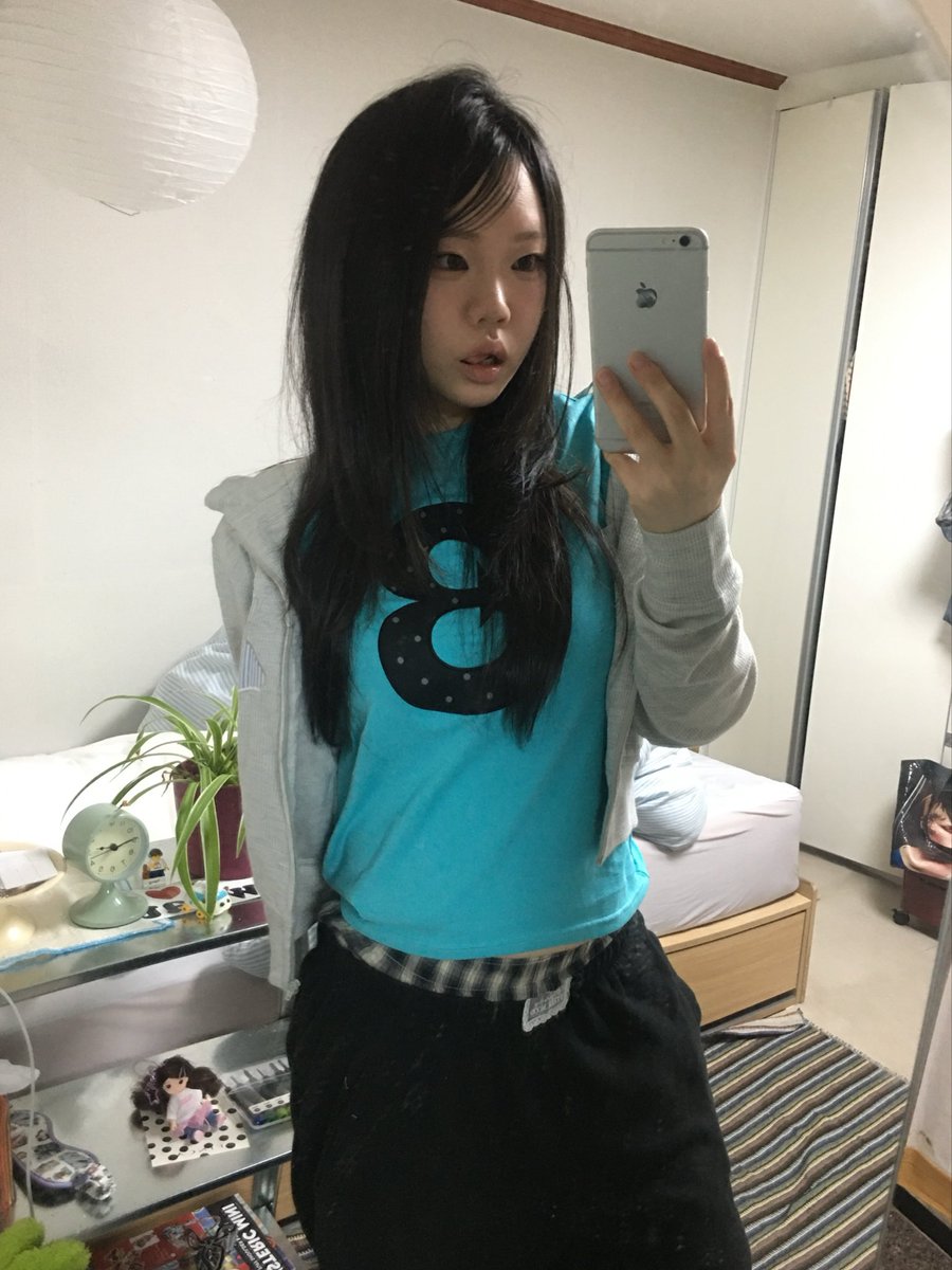 0urloveisgreatt's tweet image. #gift

민트 중독 여름 나는 법
나 ♡ 바우프
@bauf_official