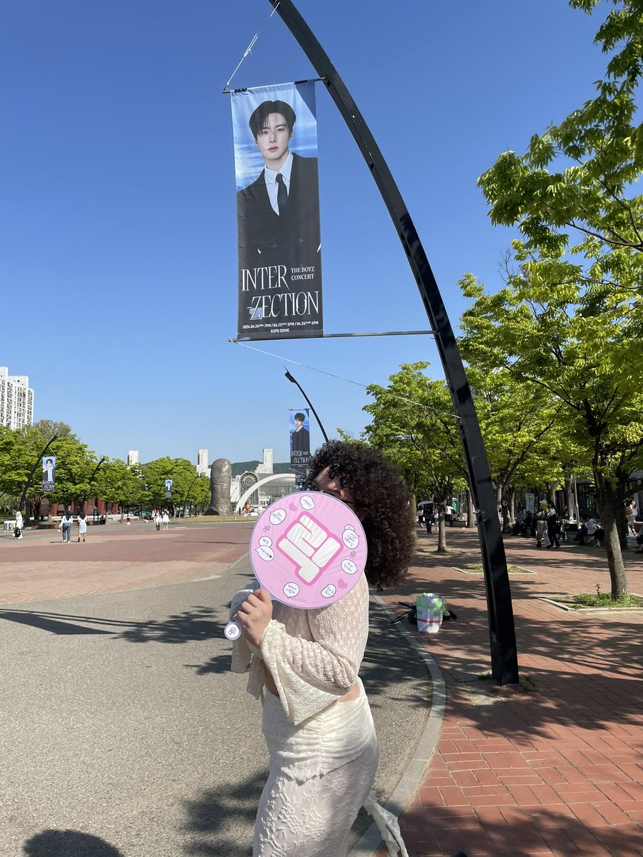 angelina˚ ༘♡ tweet media