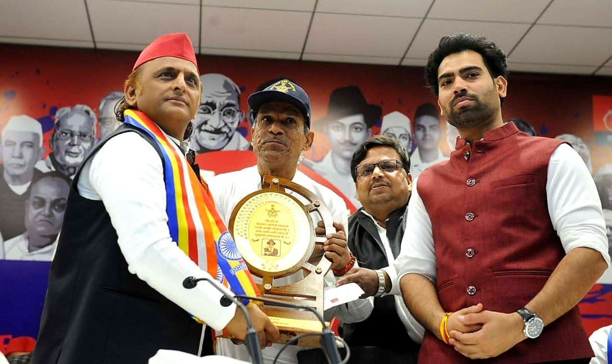 isagarkasana's tweet image. जिम्मेदारी समझते हुए आगे बढ़ रहा हूँ।

जो कहा है, उसे जमीन पर करके दिखाना ही लक्ष्य है।

#YouthForChange #GroundLevelWork #LeadByAction #FromMountainsToMasses #VoiceOfYouth #SamajwadiParty #Akhileshyadav