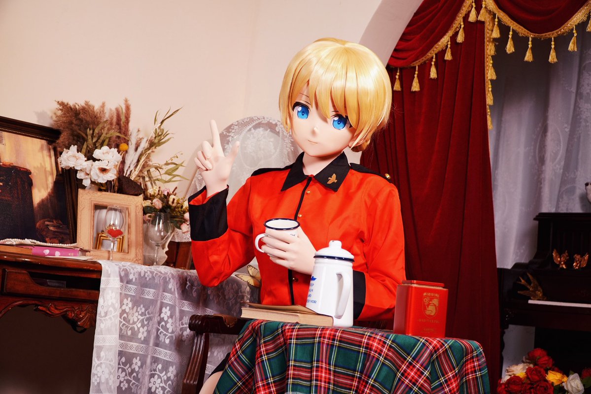 TreeStrange tweet media