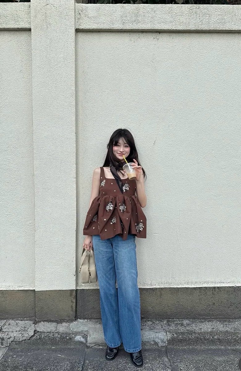 ch9911aix's tweet photo. 一旦この2着は買い💸 https://t.co/fDWSjVl3D8