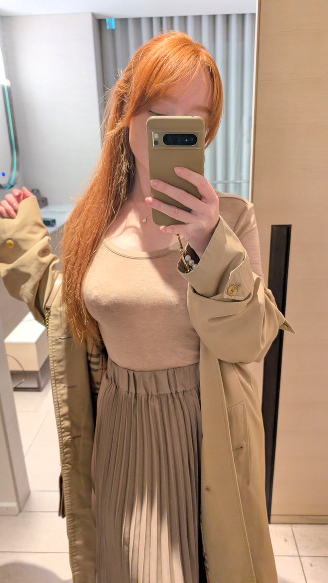 Ellie Aymes tweet media