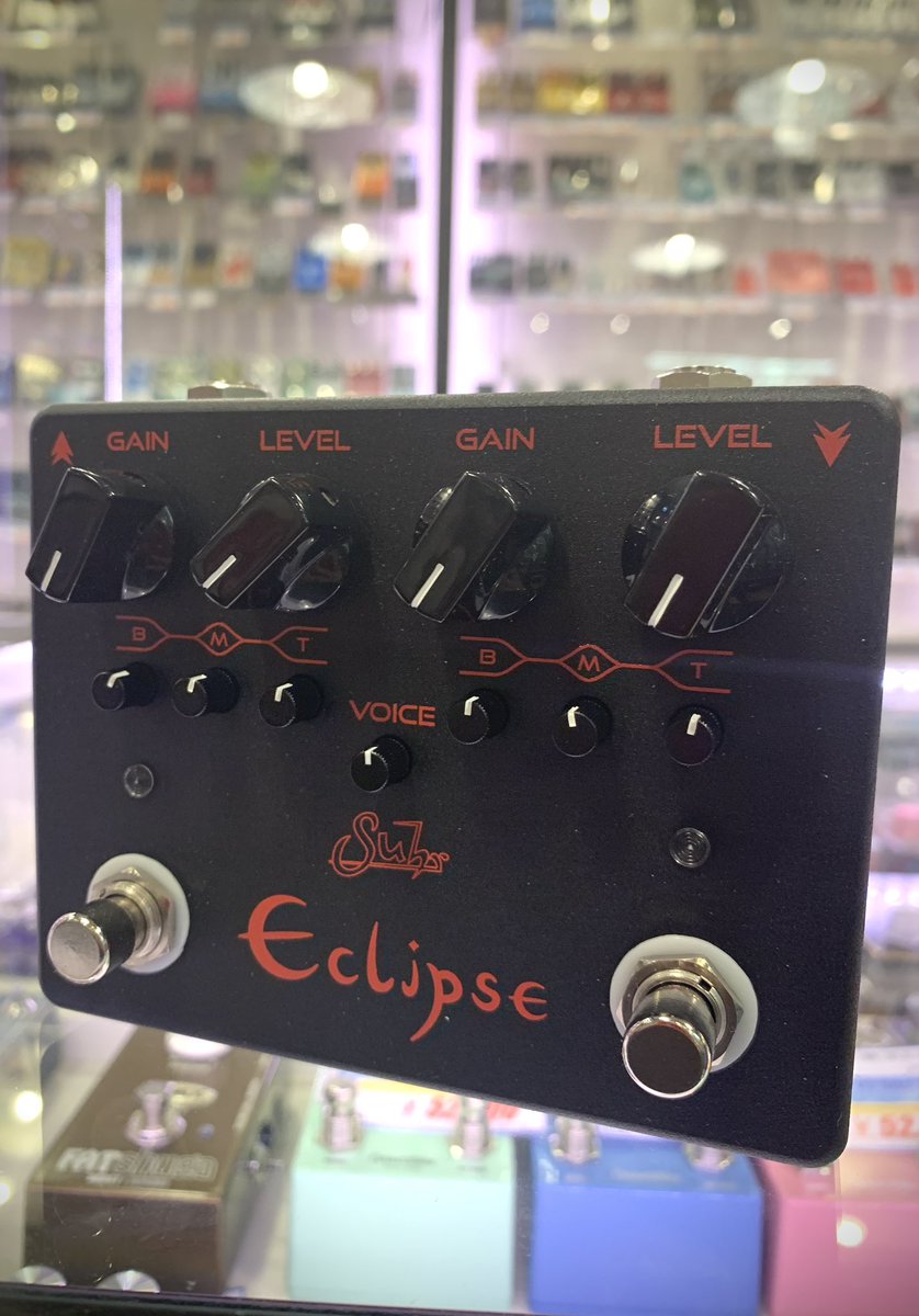 get_stomp's tweet image. 【入荷速報】

#Suhr  Eclipse

しばらく品切れでした
人気の2チャンネルドライブペダルが
久々に入荷ですー🕺

筐体が赤から黒になって
重厚感ございます！

3バンドEQが非常に使いやすい！
クランチ〜ハイゲインまで
メインの歪みはこれ1台でOKですよ