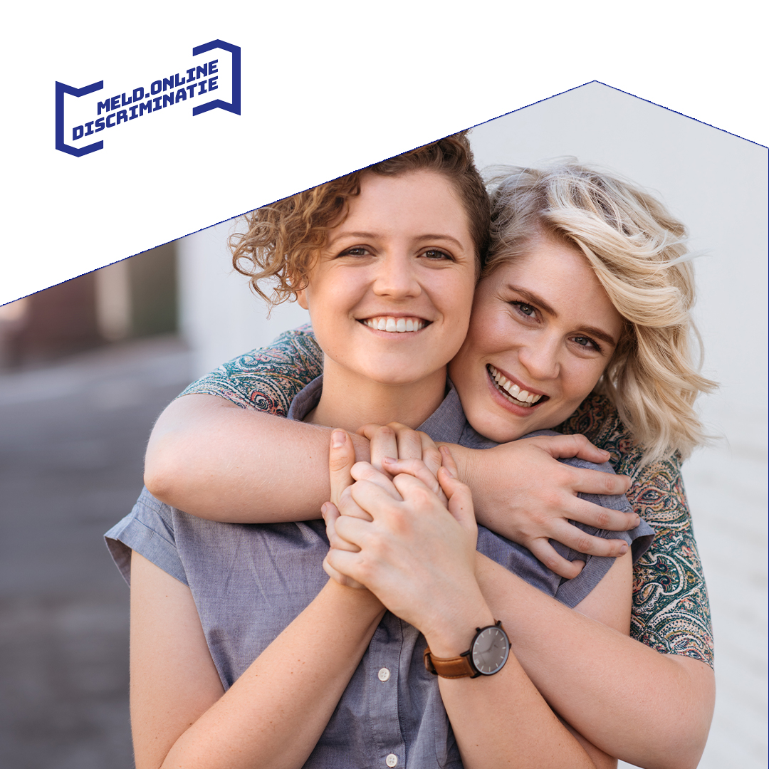 Vandaag is Lesbian Visibility Day.

Op deze dag wordt de aandacht gericht op de zichtbaarheid van lesbische vrouwen. Van oorsprong is deze dag opgericht om het bewustzijn te vergroten over de verschillende problemen waarmee vrouwen die van vrouwen houden worden geconfronteerd.